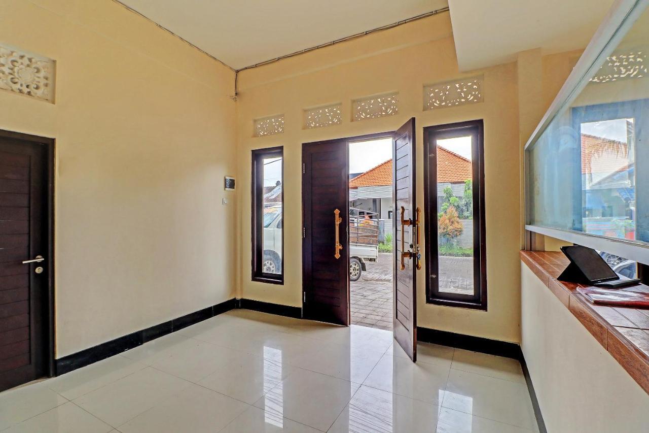 Oyo 91864 Holistic Stay Jimbaran Exterior foto