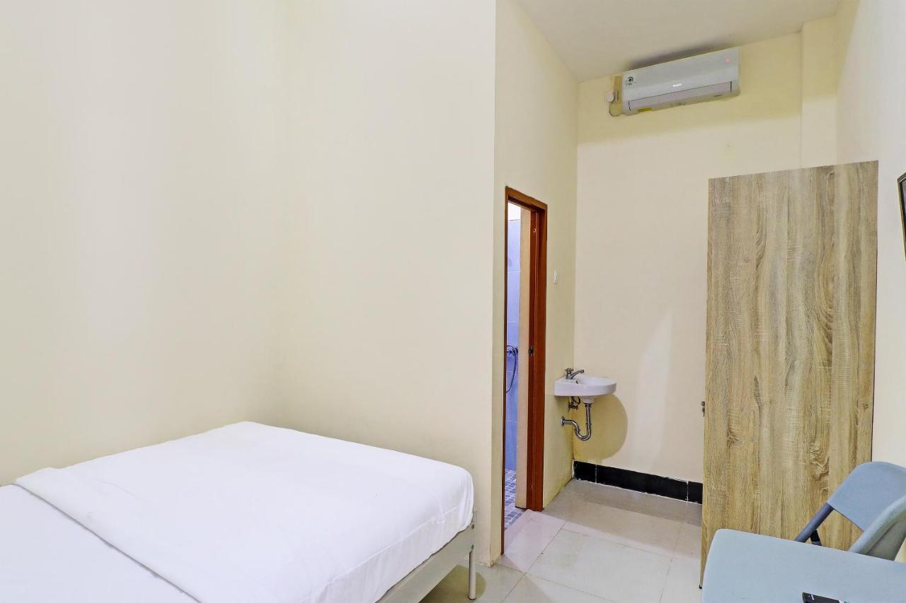 Oyo 91864 Holistic Stay Jimbaran Exterior foto