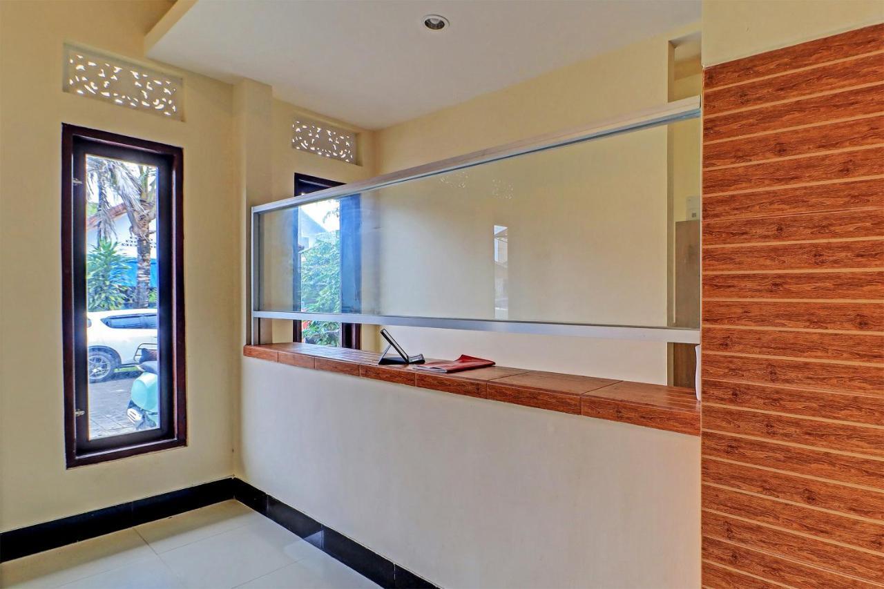 Oyo 91864 Holistic Stay Jimbaran Exterior foto