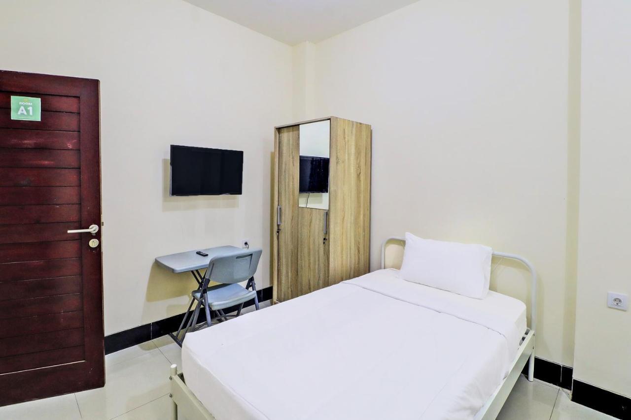 Oyo 91864 Holistic Stay Jimbaran Exterior foto