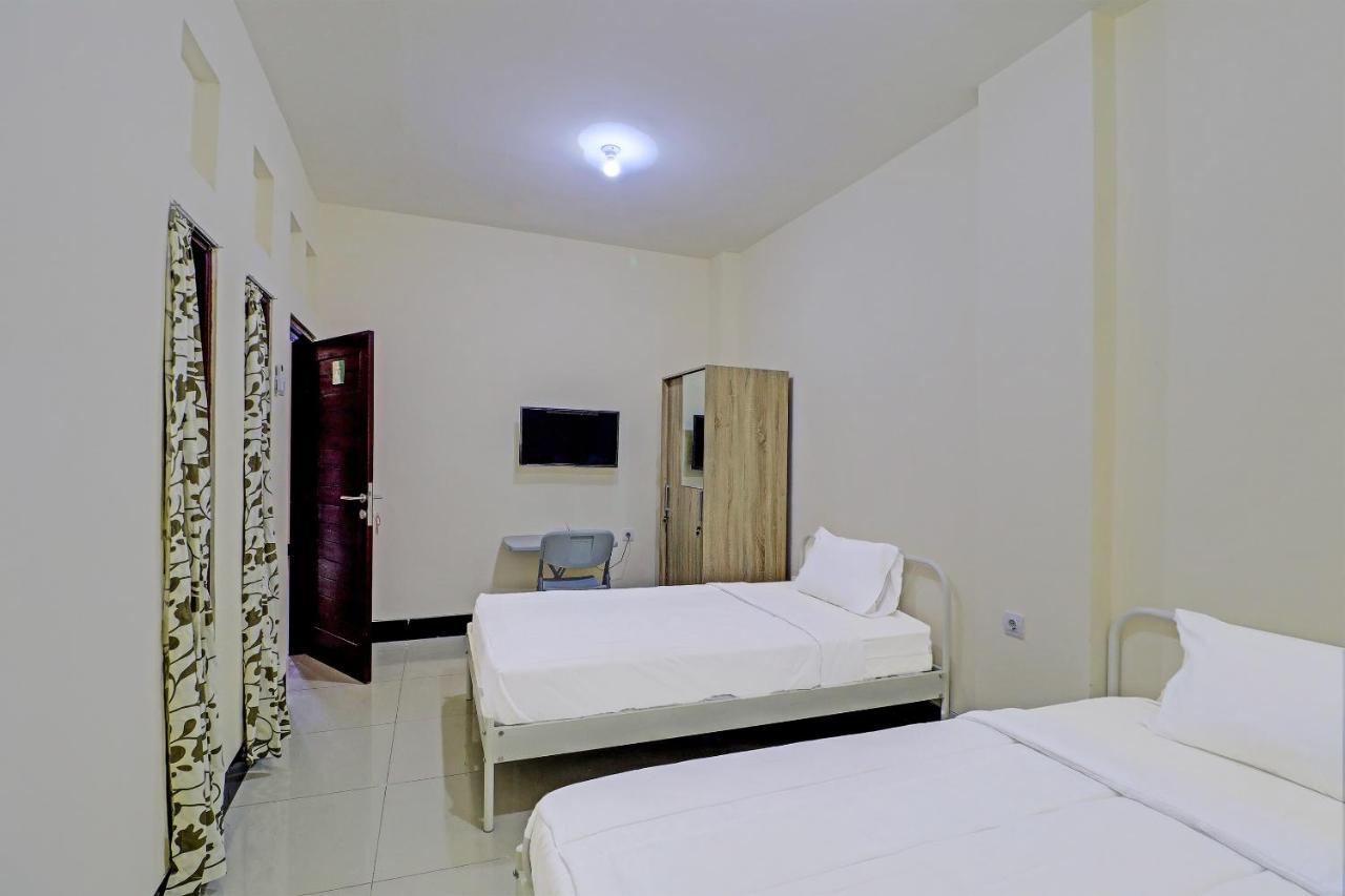 Oyo 91864 Holistic Stay Jimbaran Exterior foto